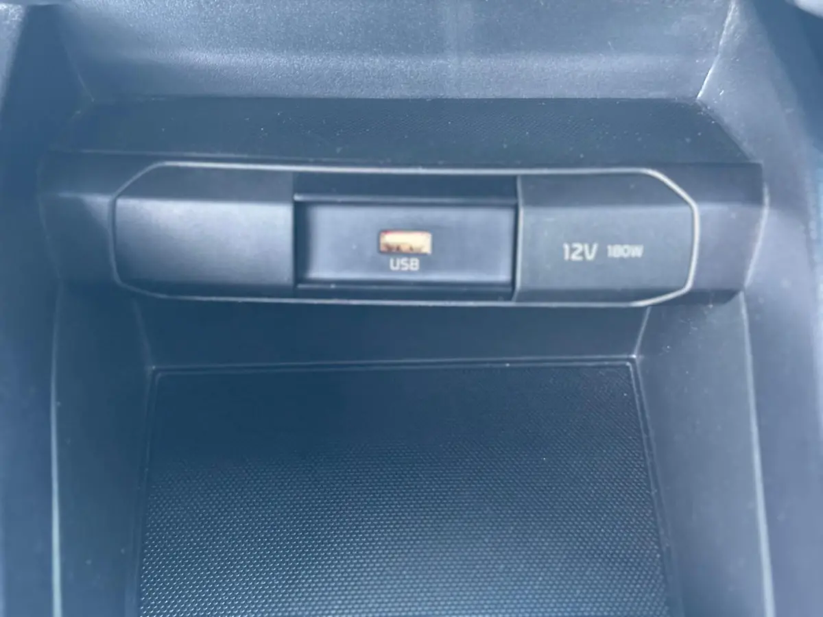 1.0 T-GDi MHEV ComfortLine|Hybride |5 Drs | 6 versnell.| 1st eigen. | Ned. auto |