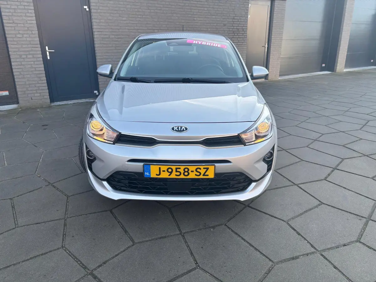 1.0 T-GDi MHEV ComfortLine|Hybride |5 Drs | 6 versnell.| 1st eigen. | Ned. auto |