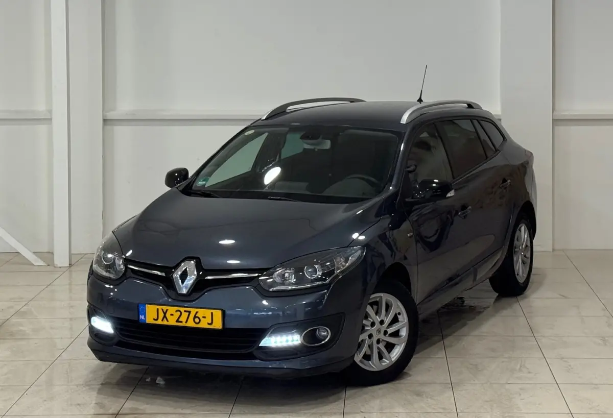 1.5 dCi Limited Trekhaak Allseason banden Navi LED Clima