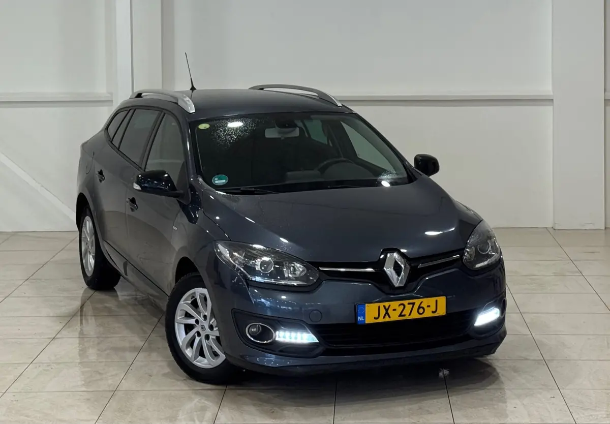 1.5 dCi Limited Trekhaak Allseason banden Navi LED Clima