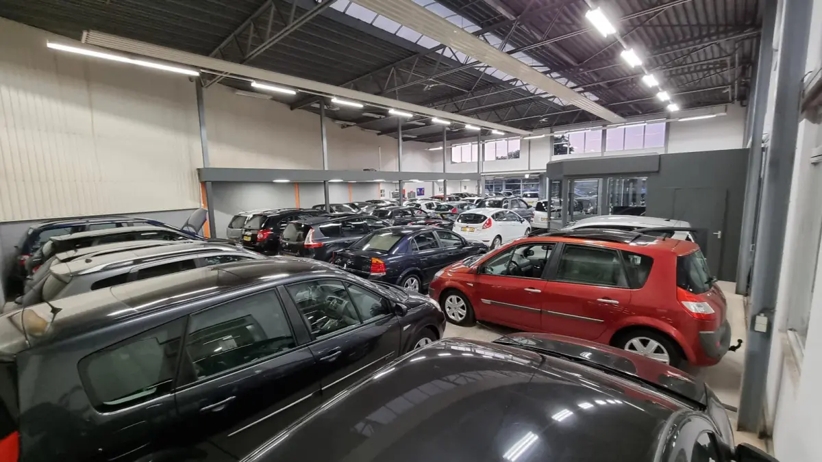 1.5 dCi Limited Trekhaak Allseason banden Navi LED Clima