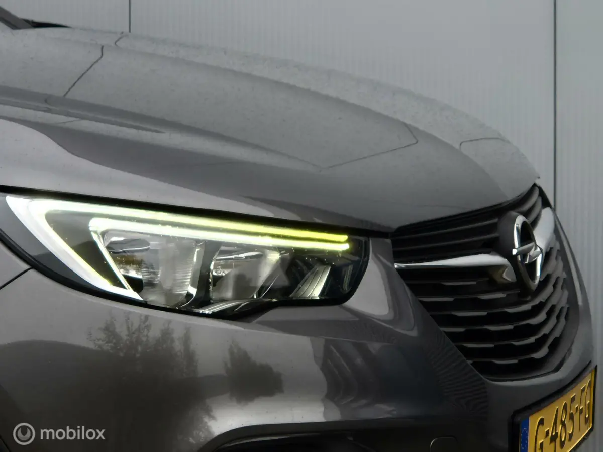 1.2 TURBO BUSINESS +/CAMERA/LED/HALF LEDER/CARPLAY/CLIMATE