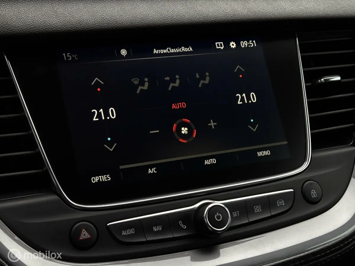 1.2 TURBO BUSINESS +/CAMERA/LED/HALF LEDER/CARPLAY/CLIMATE