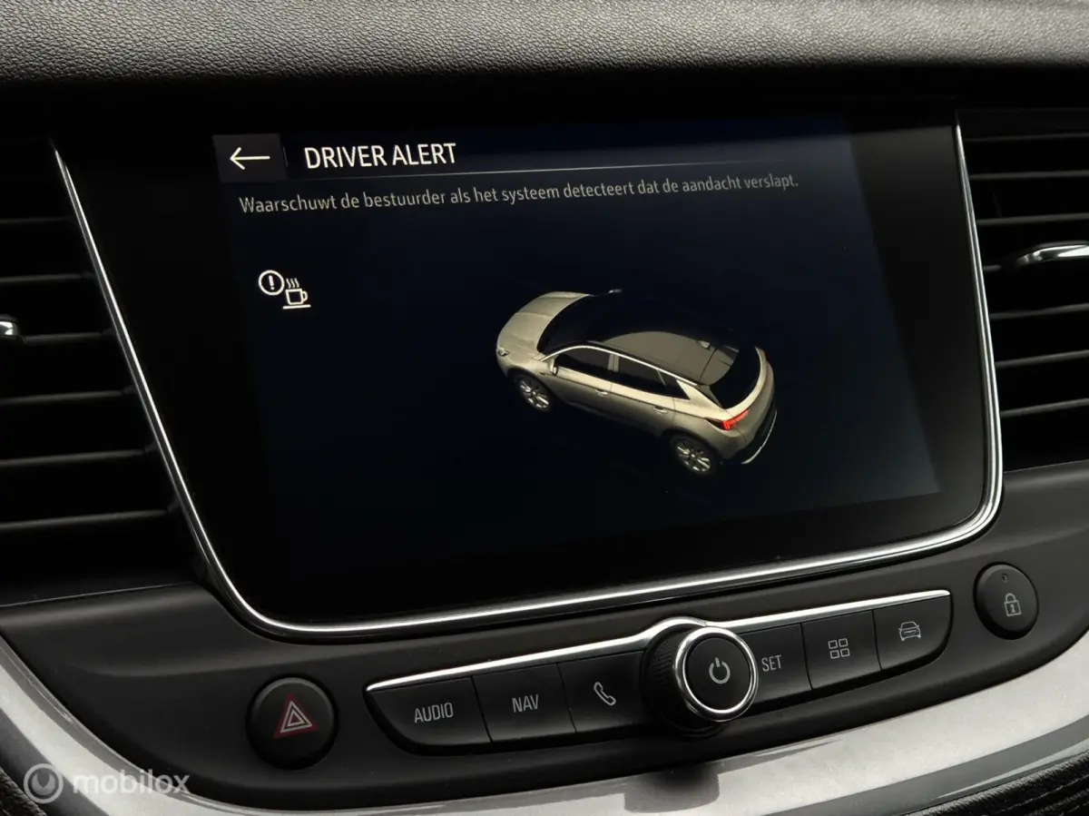 1.2 TURBO BUSINESS +/CAMERA/LED/HALF LEDER/CARPLAY/CLIMATE