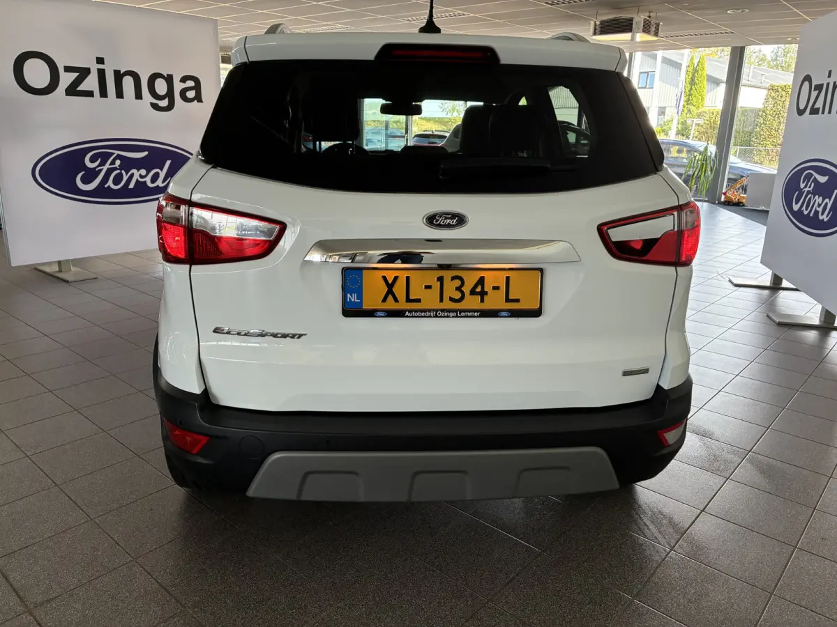 125pk EcoBoost Titanium navi-winterpack-blis