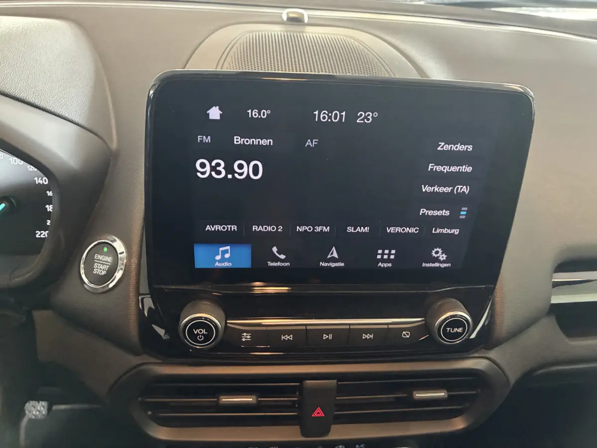 125pk EcoBoost Titanium navi-winterpack-blis