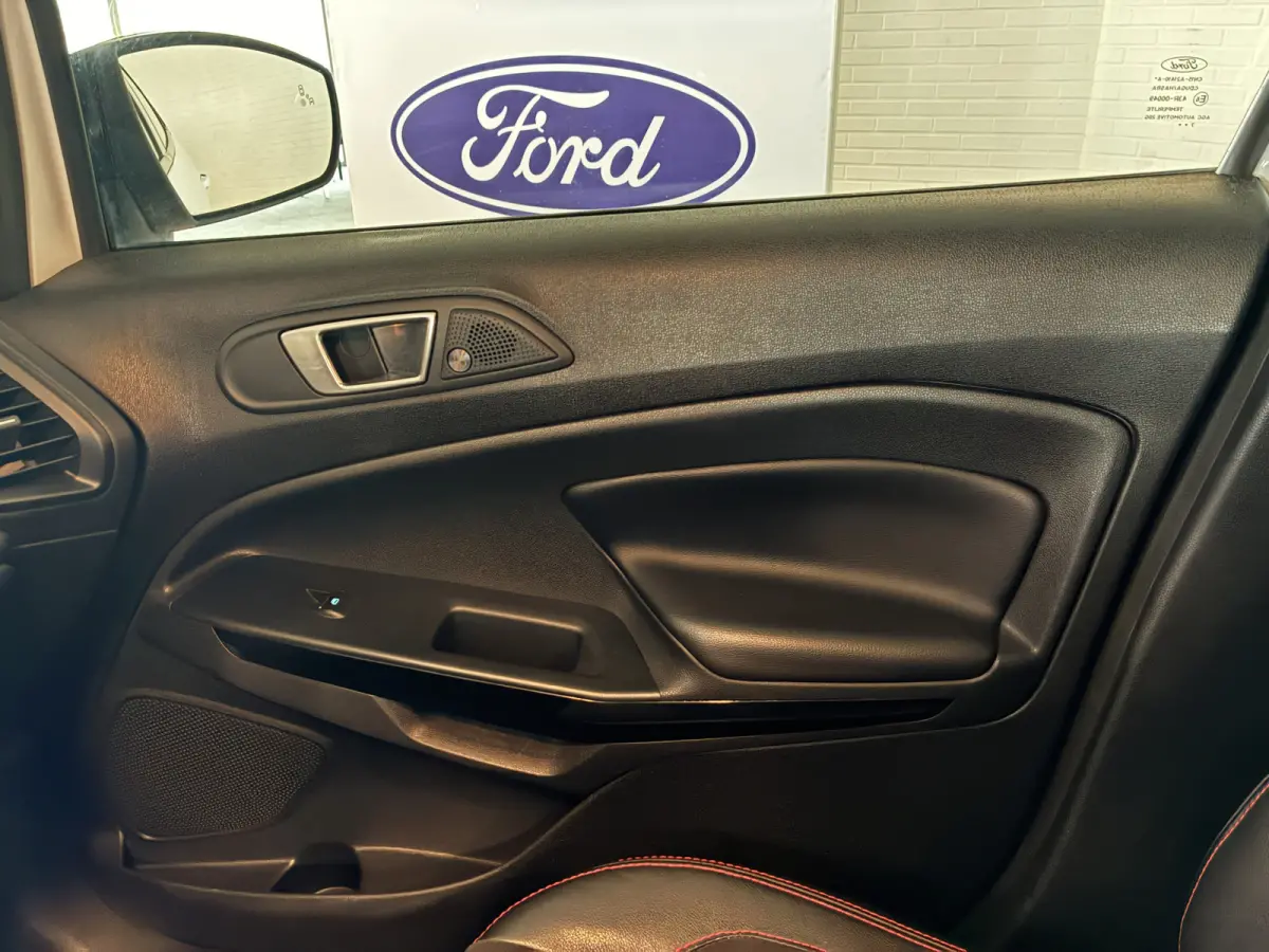 EcoBoost ST-Line vol opties!!