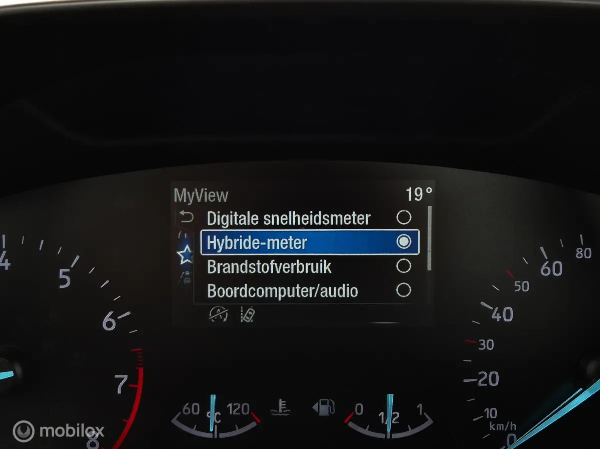 1.0 ECOBOOST HYBRID/LED/CAMERA/PDC/CARPLAY/NAVI/16''LMV