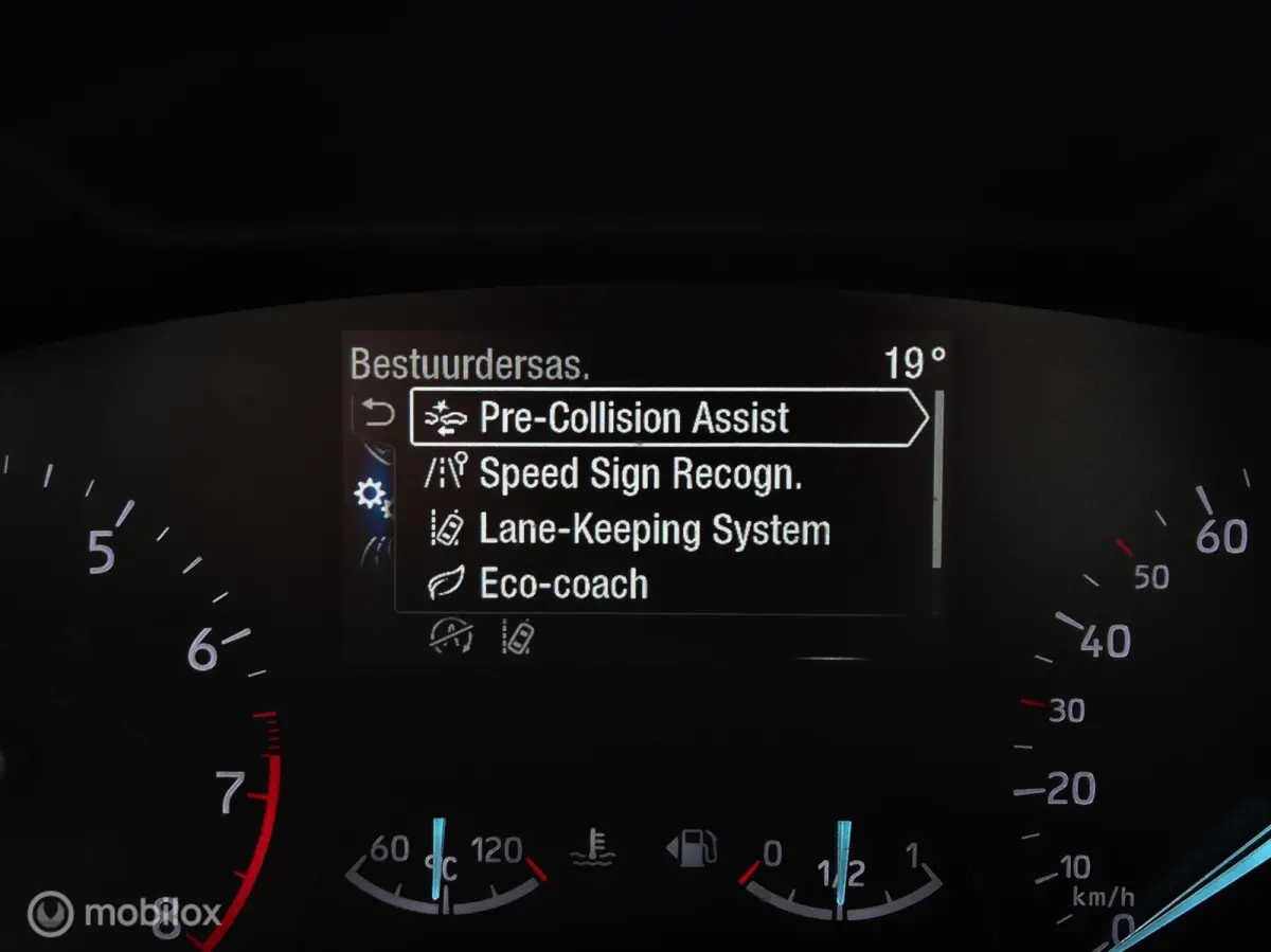 1.0 ECOBOOST HYBRID/LED/CAMERA/PDC/CARPLAY/NAVI/16''LMV