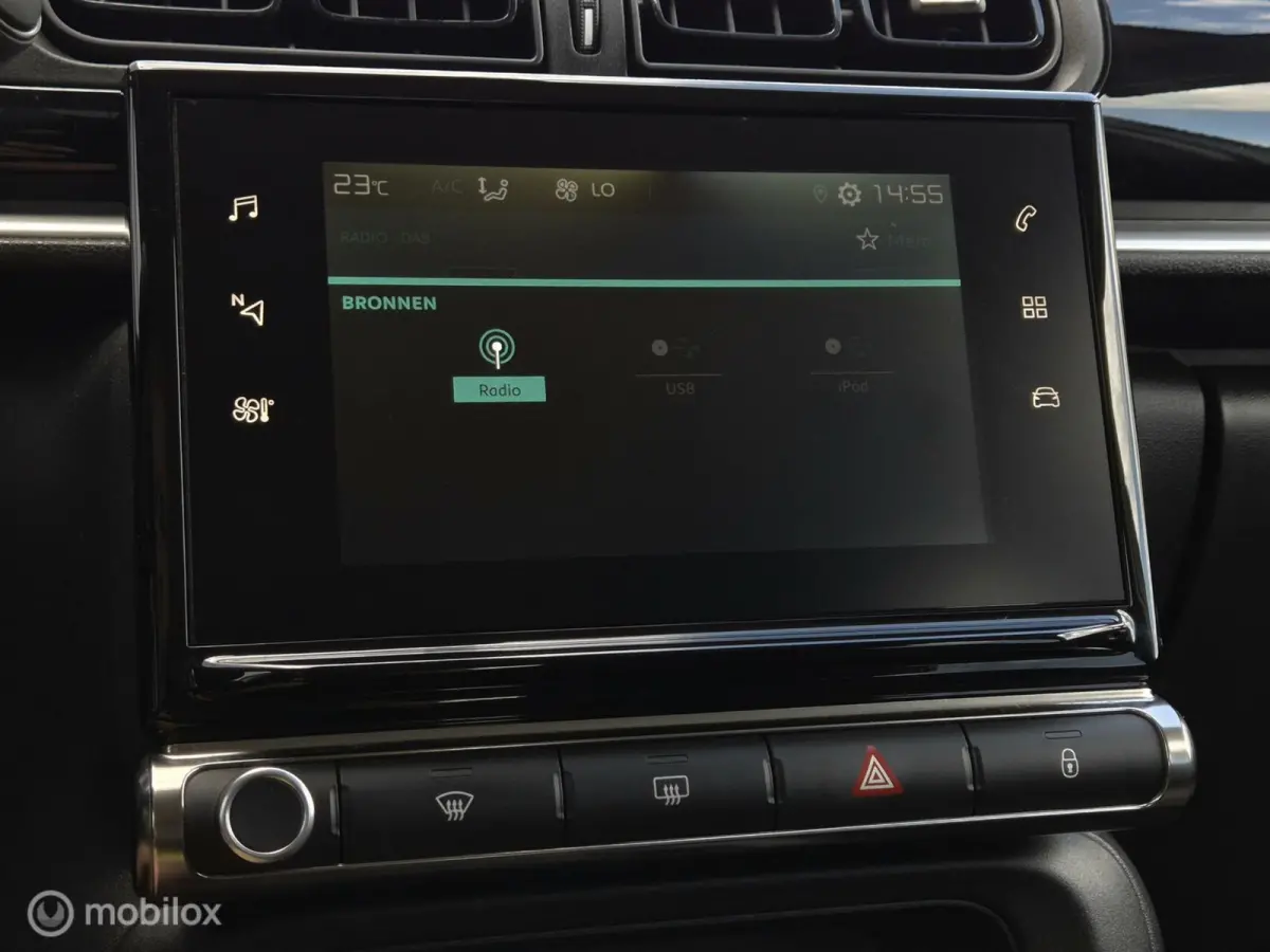 1.2 PURETECH FEEL/CLIMATE/LED/CARPLAY/CRUISE/BLUETOOTH