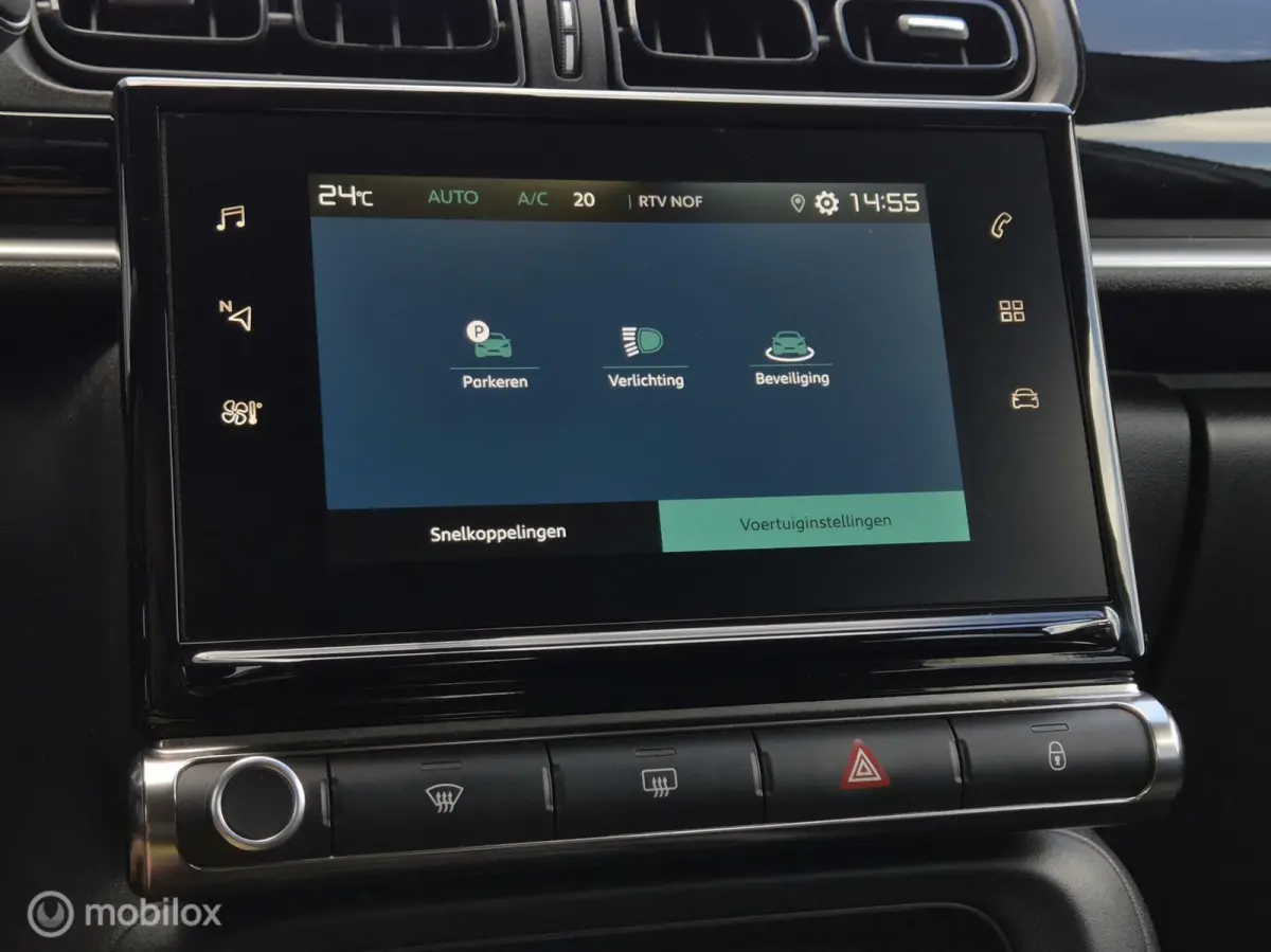 1.2 PURETECH FEEL/CLIMATE/LED/CARPLAY/CRUISE/BLUETOOTH