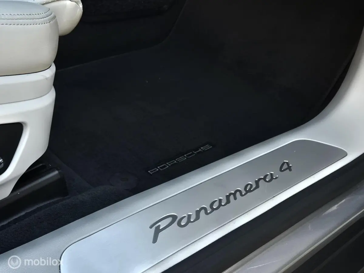 2.9 4 E-HYBRID/BURMESTER/360CAM/CHRONO/PANO/LEDER