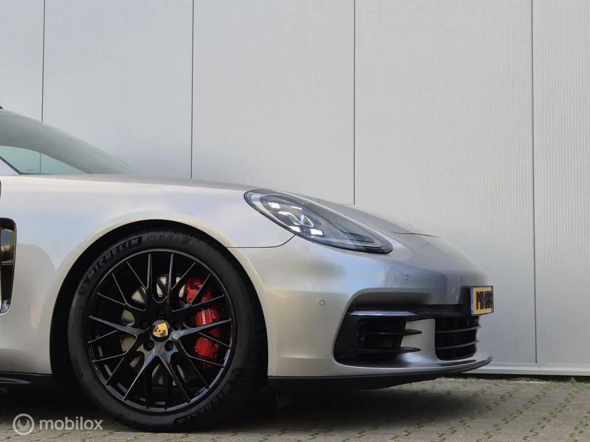 2.9 4 E-HYBRID/BURMESTER/360CAM/CHRONO/PANO/LEDER