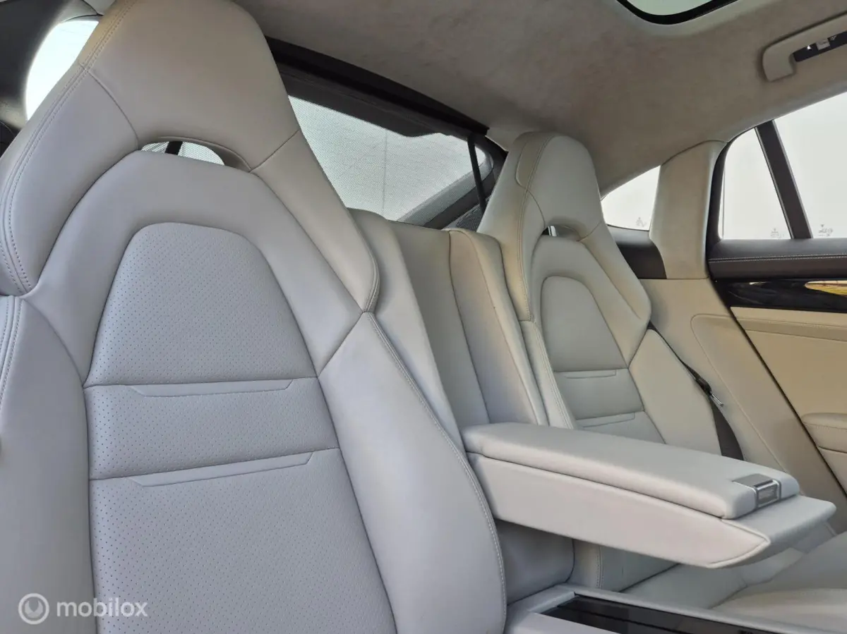2.9 4 E-HYBRID/BURMESTER/360CAM/CHRONO/PANO/LEDER