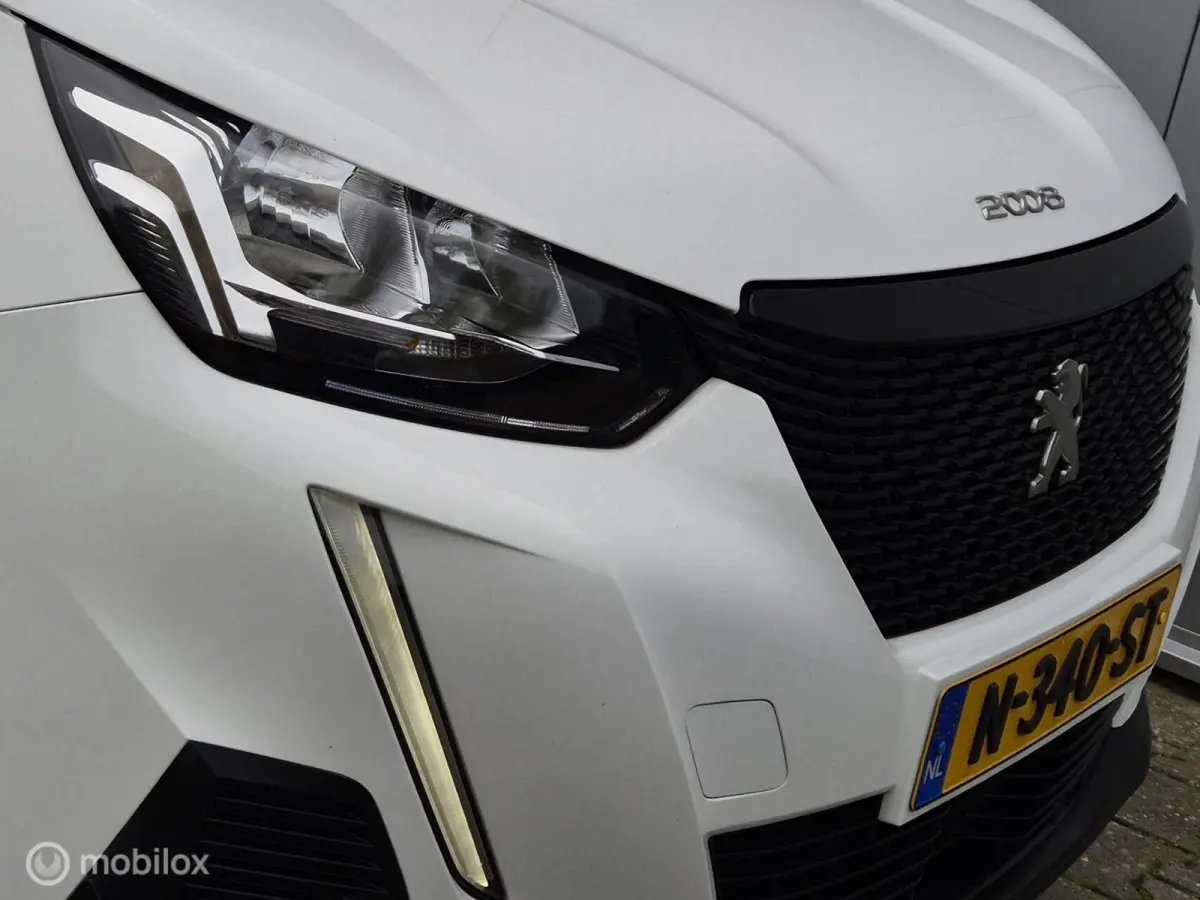 1.2 PURETECH ACTIVE/LED/CARPLAY/DAB/PDC/NIEUWE MOTOR