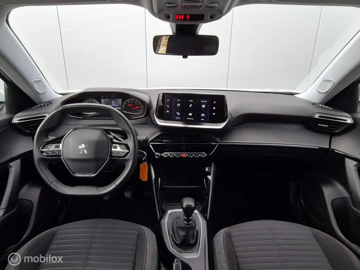 1.2 PURETECH ACTIVE/LED/CARPLAY/DAB/PDC/NIEUWE MOTOR