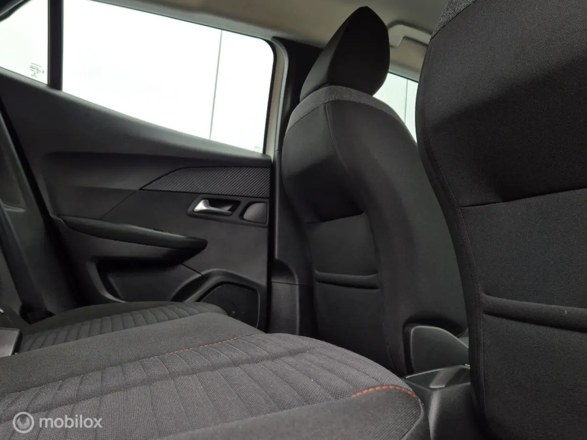 1.2 PURETECH ACTIVE/LED/CARPLAY/DAB/PDC/NIEUWE MOTOR
