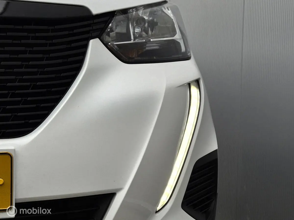 1.2 PURETECH ACTIVE/LED/CARPLAY/DAB/PDC/NIEUWE MOTOR