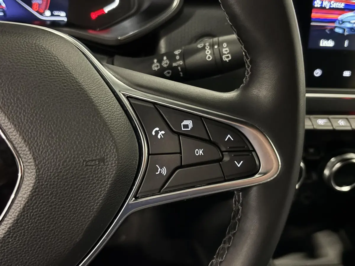 1.0 TCe Intens Airco Navigatie Cruise control Multimedia