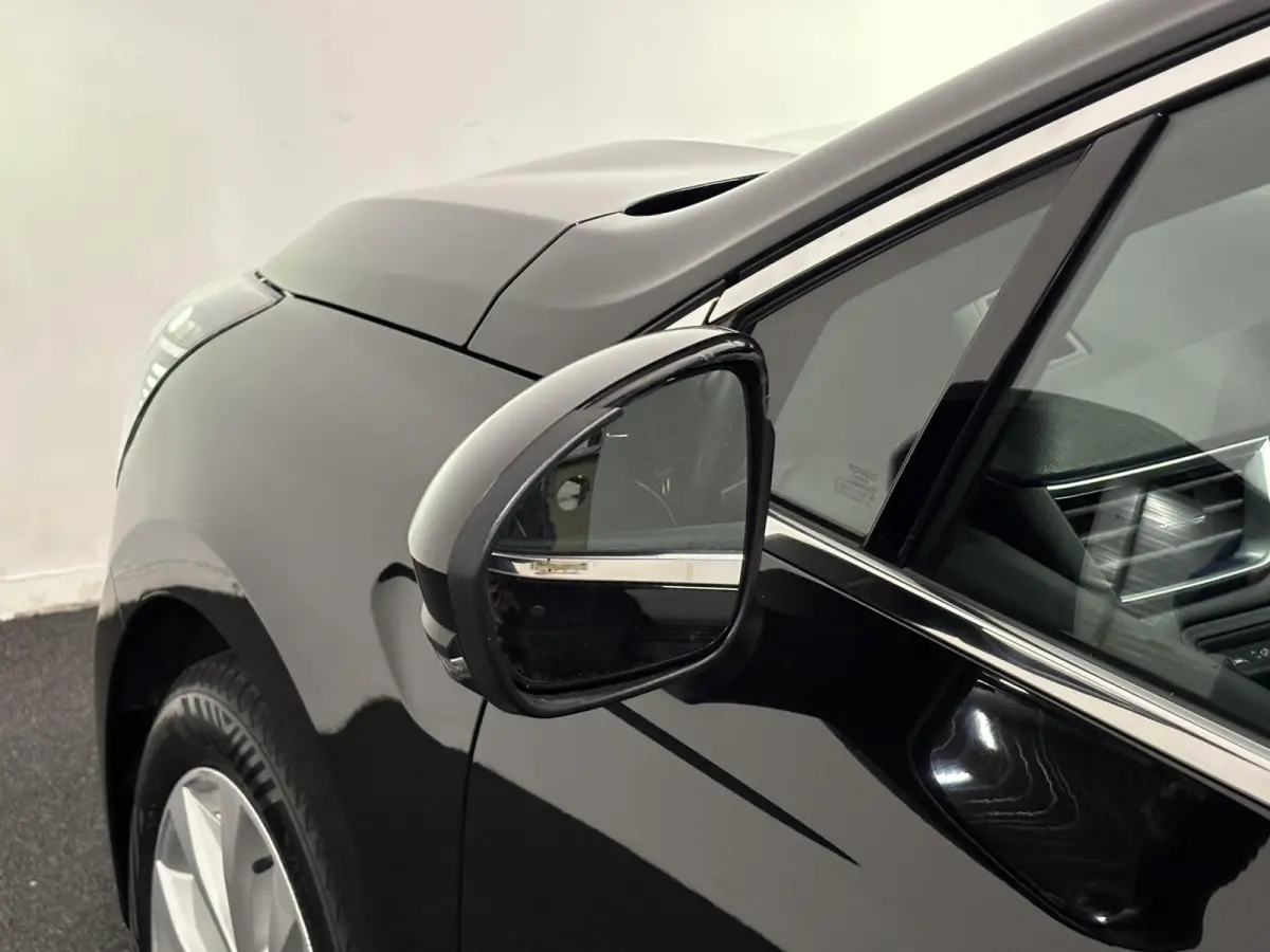 1.0 TCe Intens Airco Navigatie Cruise control Multimedia
