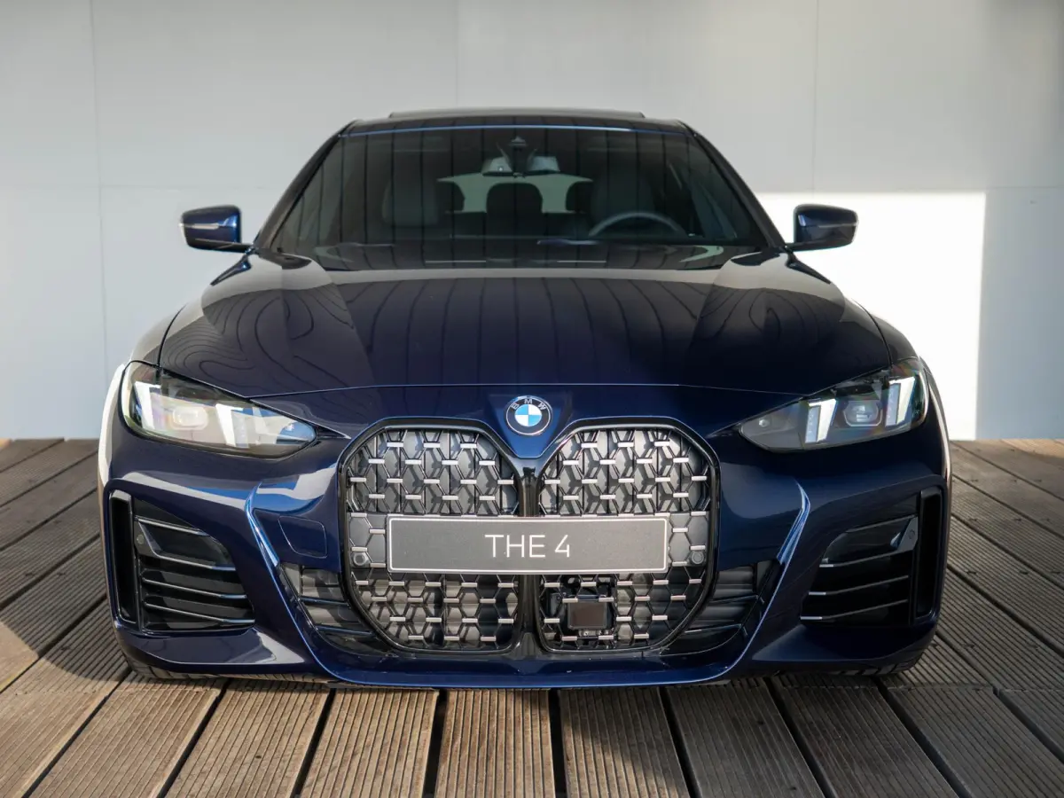 420i | M Sportpakket Pro | Showroom Selection