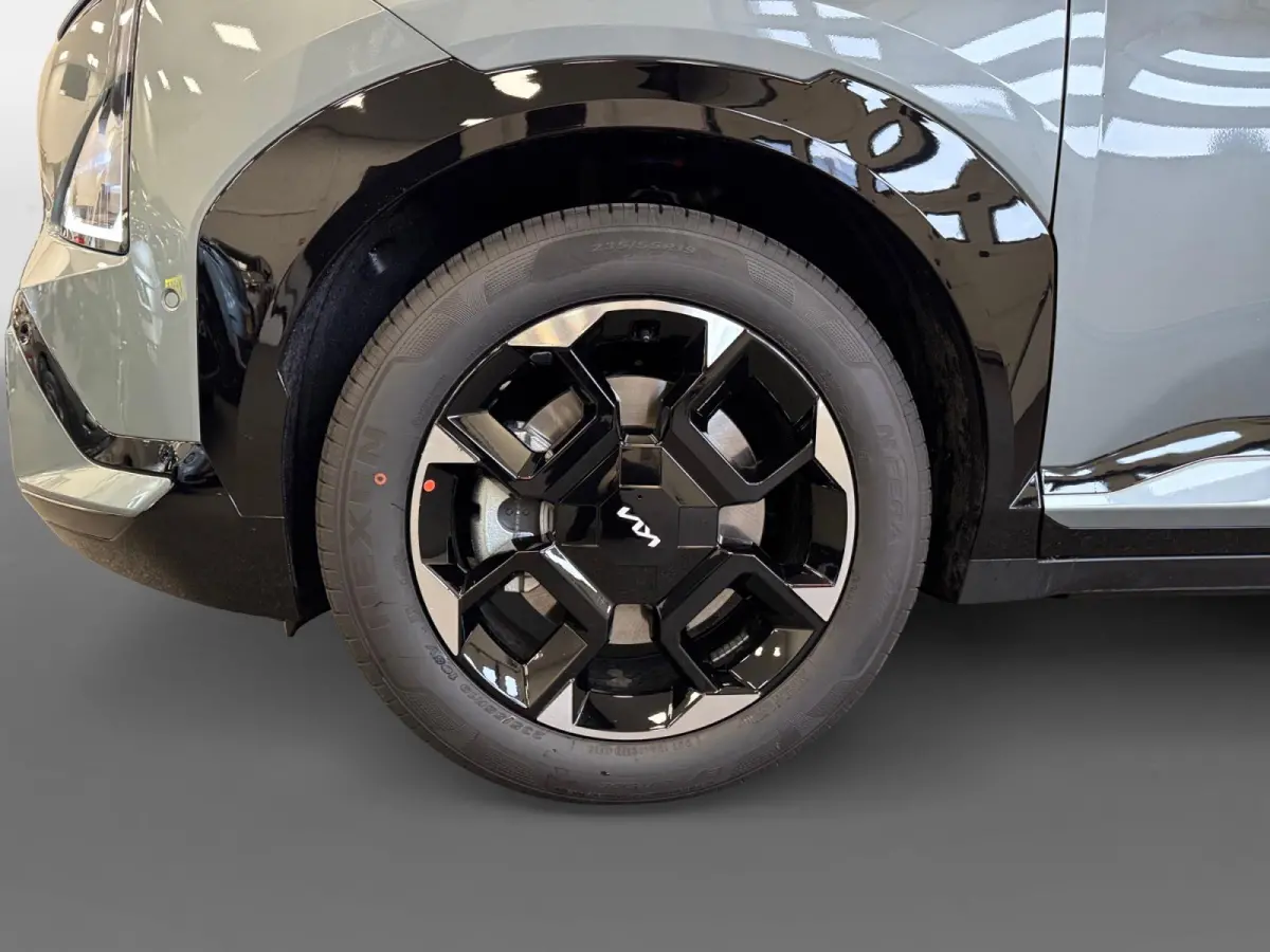 GT-PlusLine 81.4 kWh | Informeer naar beschikbaarheid | 505 km actieradius | 19" Inch velgen | NU €3000 inruilpremie + 500 korting KIA laadpaal
