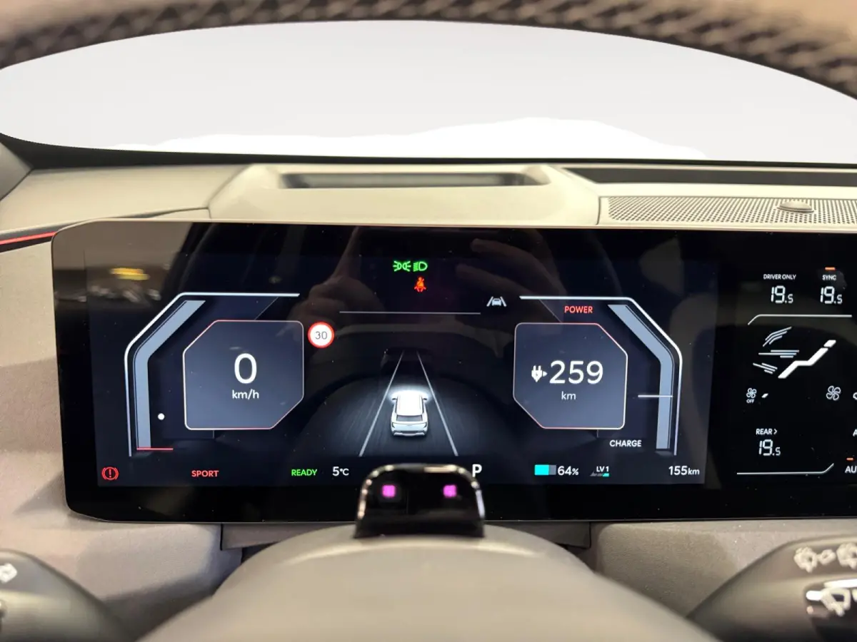 GT-PlusLine 81.4 kWh | Informeer naar beschikbaarheid | 505 km actieradius | 19" Inch velgen | NU €3000 inruilpremie + 500 korting KIA laadpaal