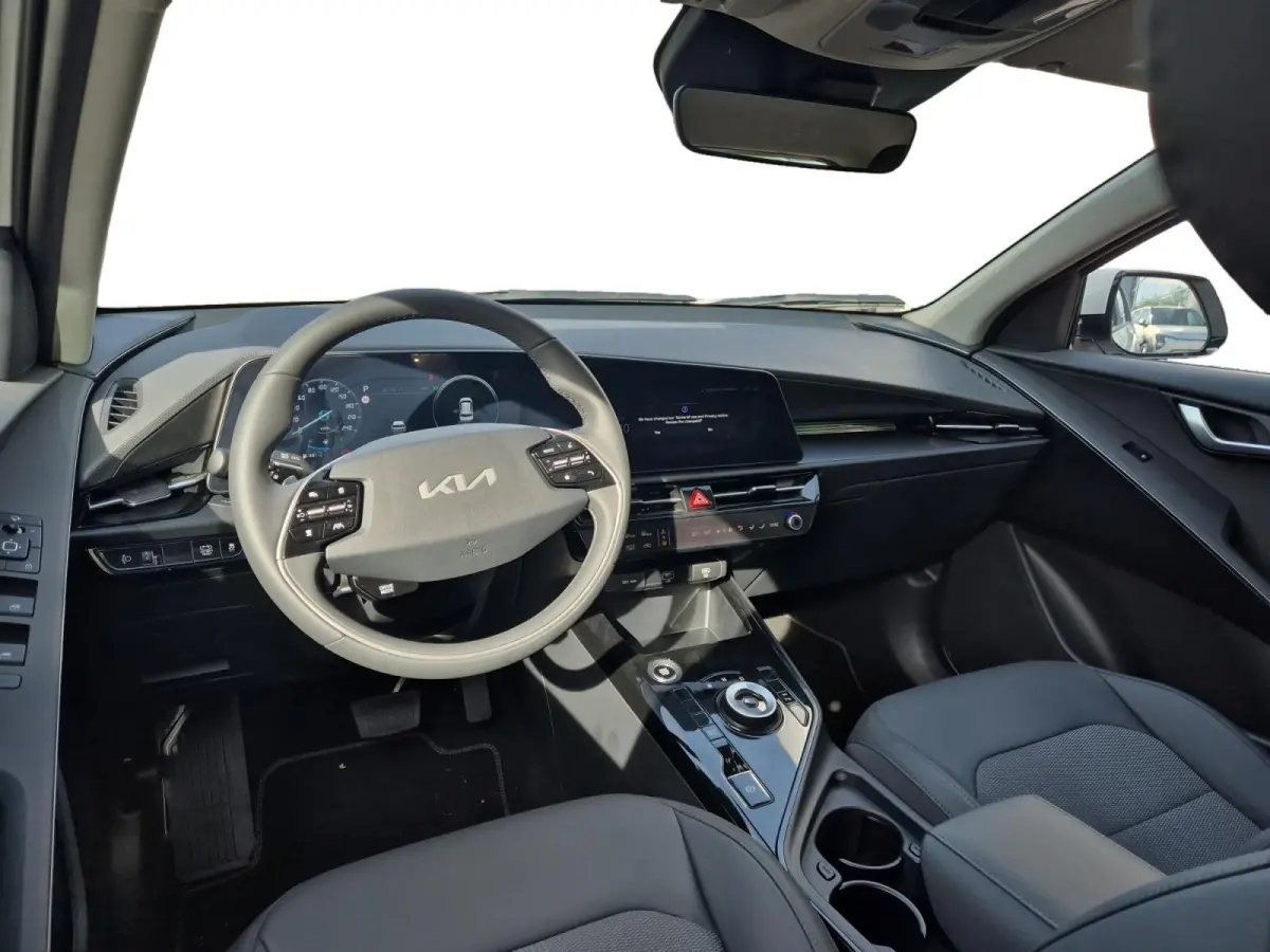 1.6 GDi Hybrid DynamicLine | Enkele kleuren op voorraad bel voor info | NU MET €3.000 inruilpremie en €1000 voorraadvoordeel!