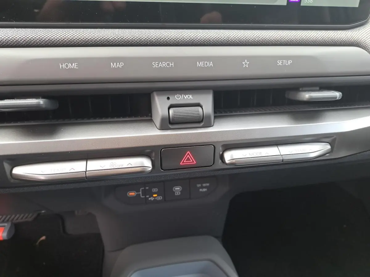 Plus 81.4 kWh Demonstratie voertuig | Navigatie | Climate control | Addaptive cruise control |
