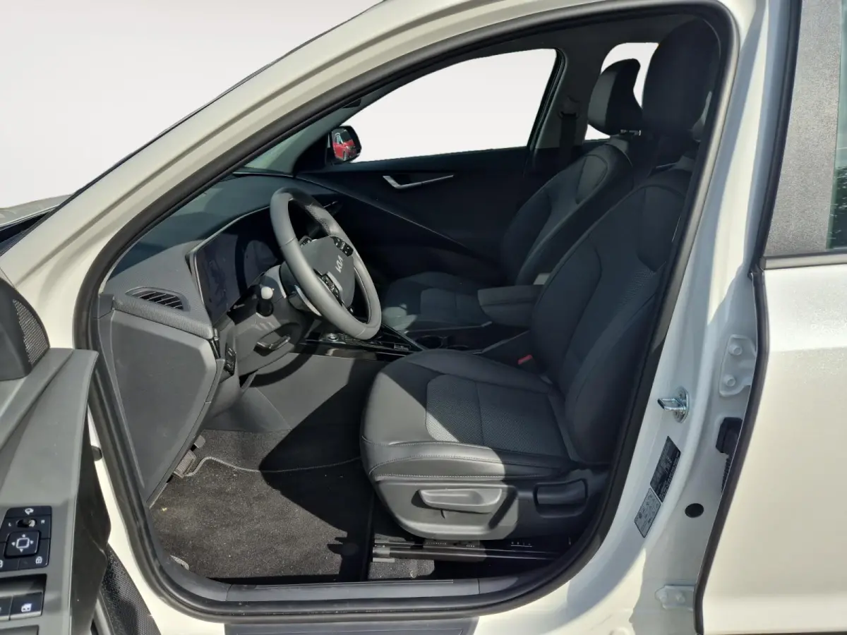 1.6 GDi Hybrid DynamicLine | Enkele kleuren op voorraad bel voor info | NU MET €3.000 inruilpremie en €1000 voorraadvoordeel!