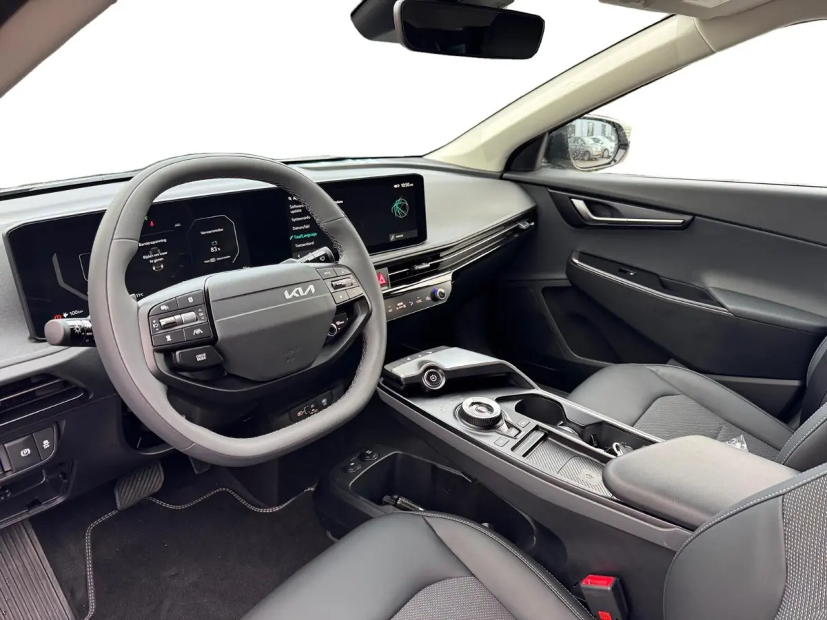 Light Edition 63 kWh | Enkele kleuren op voorraad bel voor info | € 4000,- Inruilpremie | 428km Actieradius