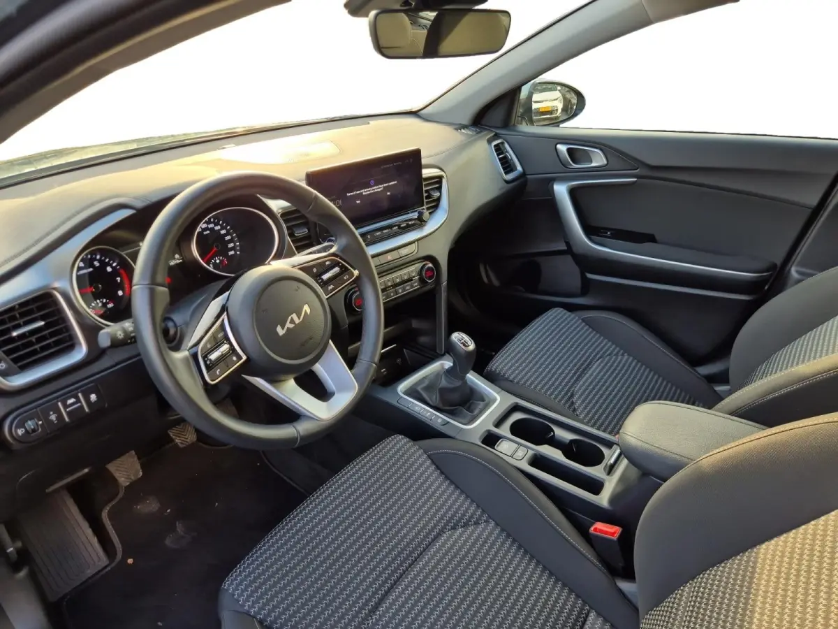 1.0 T-GDi DynamicLine | Cruise Control | Climate Control | Navigatie | Carplay/Android Auto | Camera |