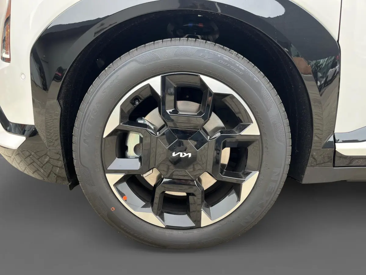 GT-Line 81.4 kWh | Informeer naar beschikbaarheid | 505 km actieradius | 19" Inch velgen | NU €3000 inruilpremie + 500 korting KIA laadpaal