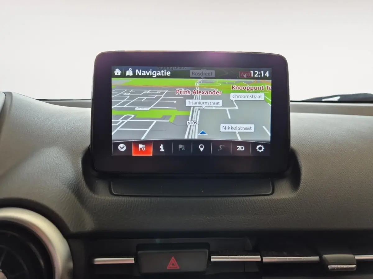 2.0 SkyActiv-G 120 GT-Luxury | Automaat | Climate Control | Cruise Control | Memory Stoelen | LM Velgen | Afneembare Trekhaak | Lederen Bekleding | Navigatie |