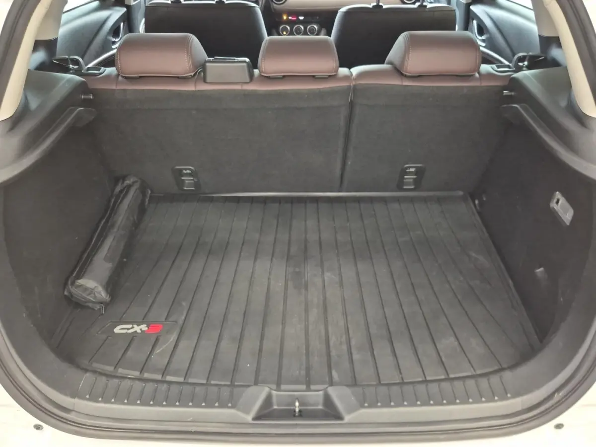 2.0 SkyActiv-G 120 GT-Luxury | Automaat | Climate Control | Cruise Control | Memory Stoelen | LM Velgen | Afneembare Trekhaak | Lederen Bekleding | Navigatie |