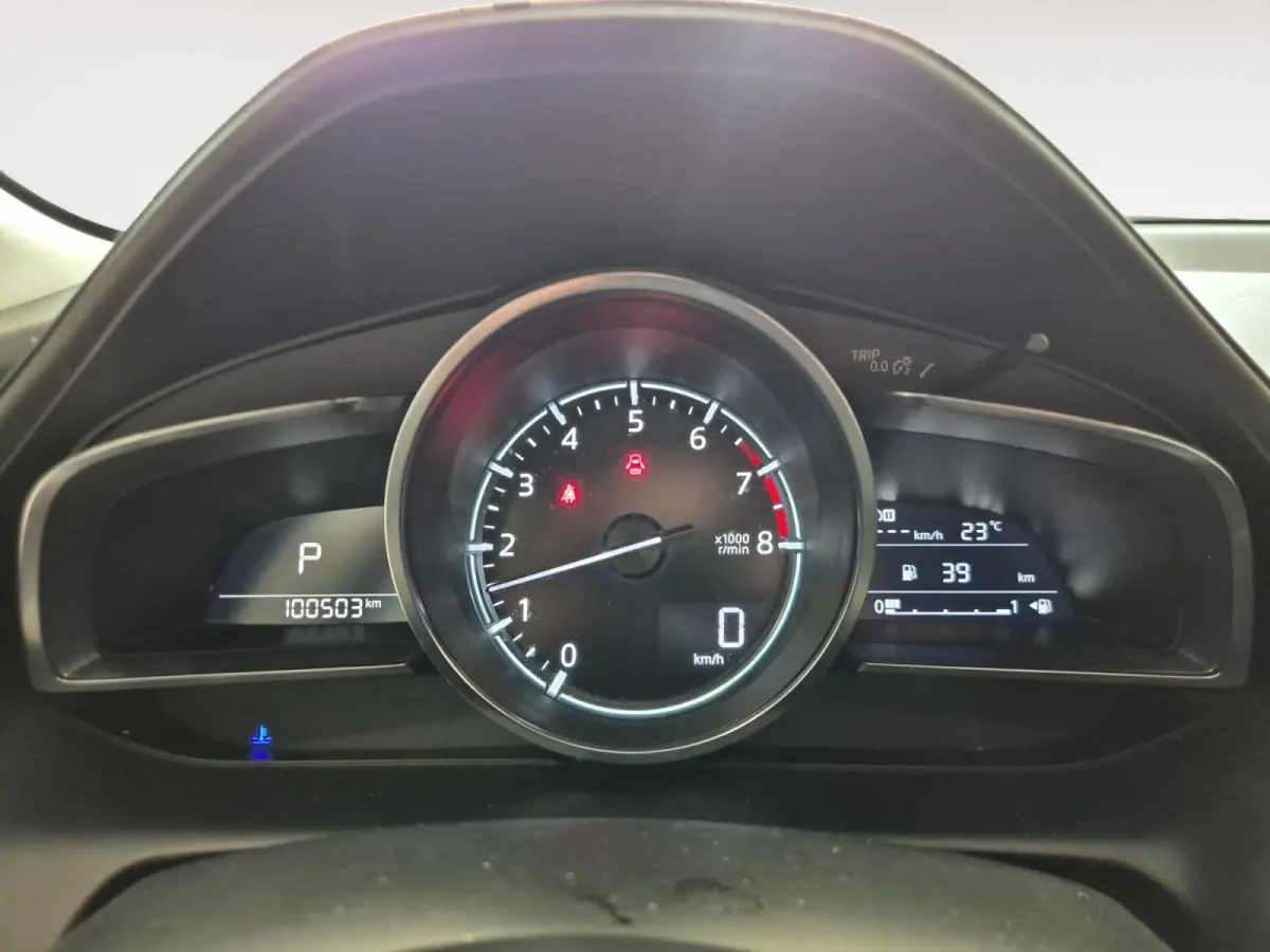 2.0 SkyActiv-G 120 GT-Luxury | Automaat | Climate Control | Cruise Control | Memory Stoelen | LM Velgen | Afneembare Trekhaak | Lederen Bekleding | Navigatie |