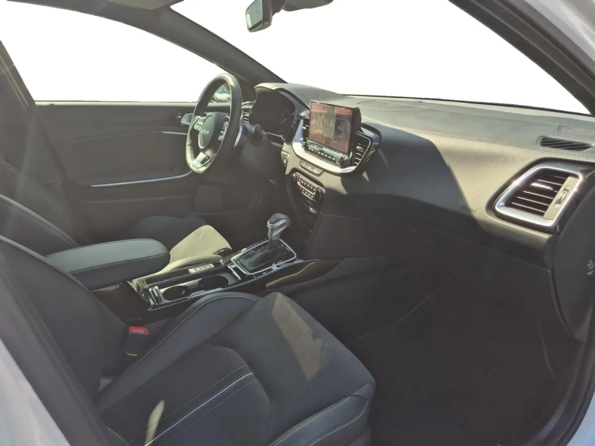 1.5 T-GDi GT-PlusLine | Airco | Navi | Camera | Privacy Glass | Panoramadak | AUTOMAAT |