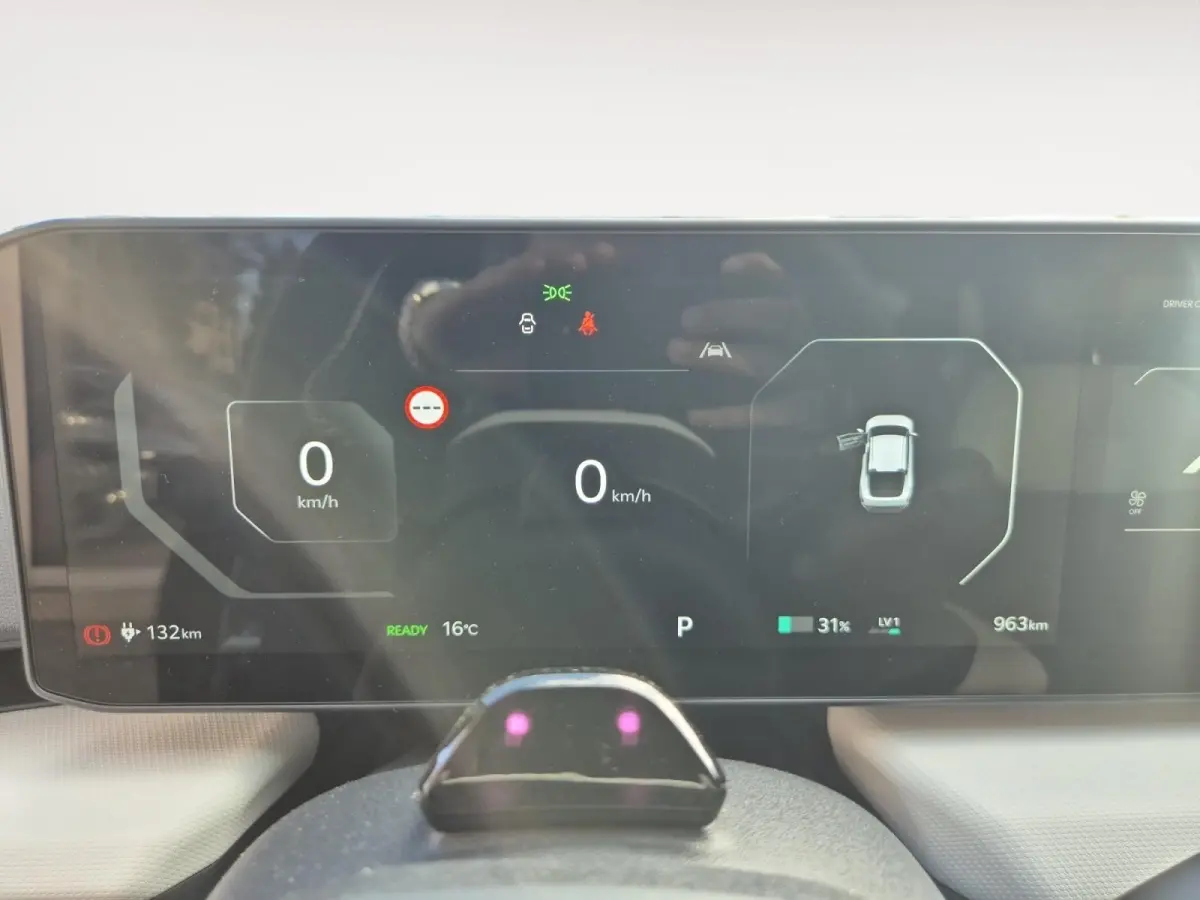 GT-PlusLine 81.4 kWh | Climate Control | 360 Graden Camera | Memory Stoelen | Stoelverwarming | Stuurverwarming | Stoelventilatie | Open Dak | Navigatie | Elektrische Achterklep | DEMO |