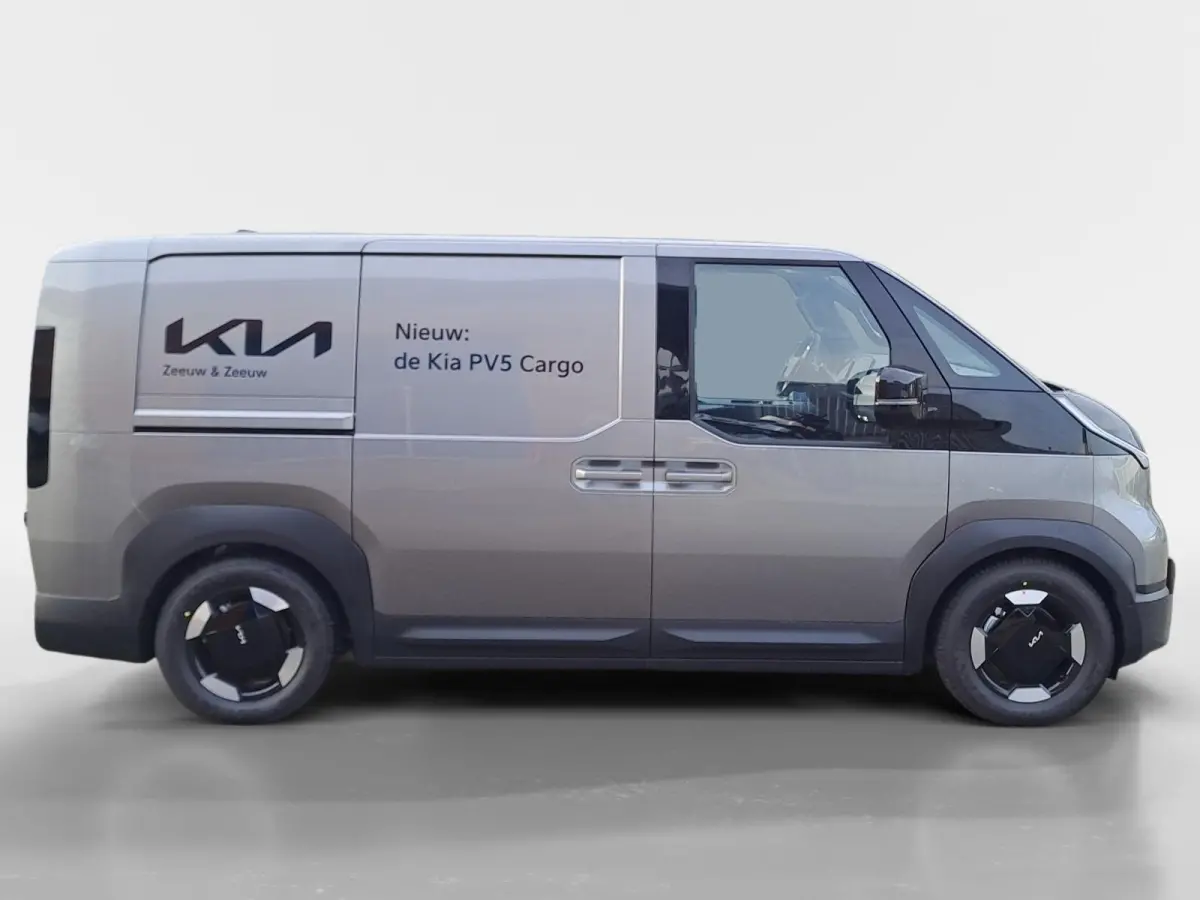 L2H1 Elite Executive 71.2 kWh | Nieuw te bestellen! | 416 Km bereik |  Laadcapaciteit 4.4 m³ | 360° Camera | Accessoirecheque t.w.v. €2500!
