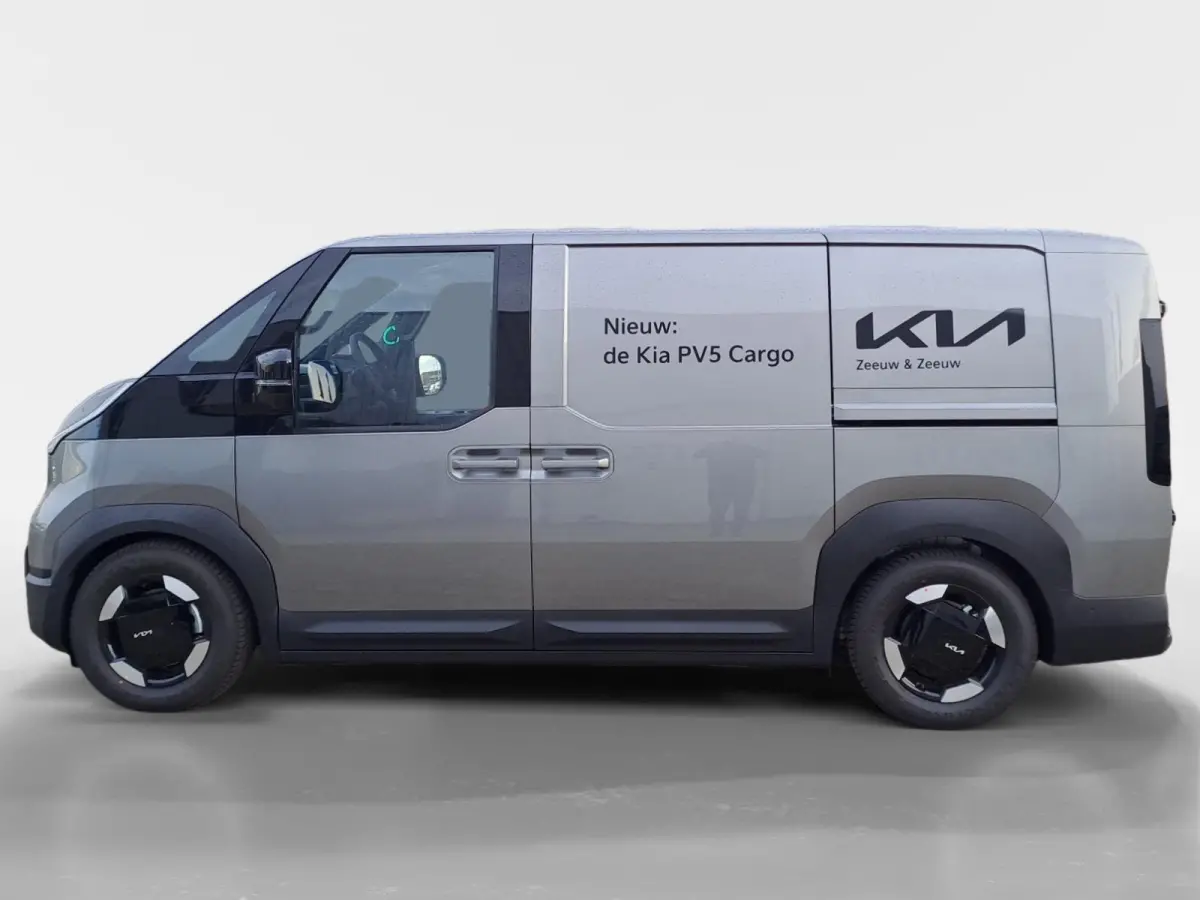 L2H1 Elite Executive 71.2 kWh | Nieuw te bestellen! | 416 Km bereik |  Laadcapaciteit 4.4 m³ | 360° Camera | Accessoirecheque t.w.v. €2500!