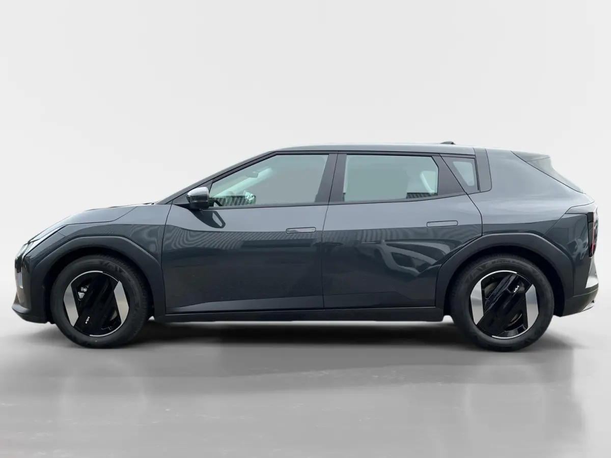 Air 58.3 kWh | Informeer naar beschikbaarheid | 204 pk | 435 km actieradius | NU €3.895 ,- Inruilpremie