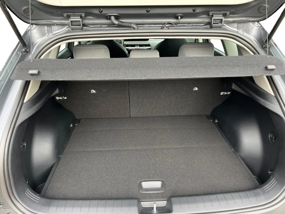 Air 58.3 kWh | Informeer naar beschikbaarheid | 204 pk | 435 km actieradius | NU €3.895 ,- Inruilpremie