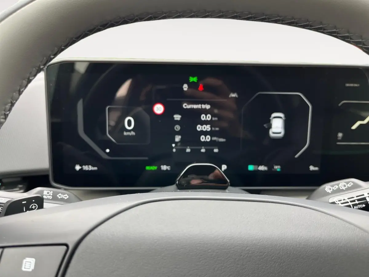 Air 58.3 kWh | Informeer naar beschikbaarheid | 204 pk | 435 km actieradius | NU €3.895 ,- Inruilpremie