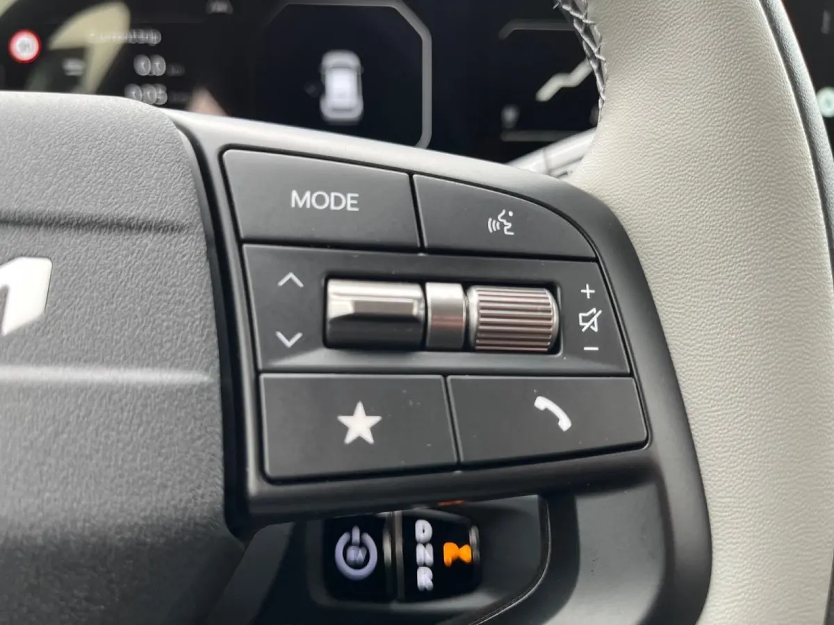 Air 58.3 kWh | Informeer naar beschikbaarheid | 204 pk | 435 km actieradius | NU €3.895 ,- Inruilpremie