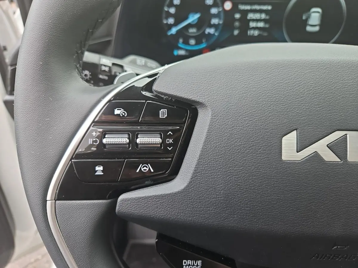 DynamicLine 64.8 kWh | Airco | Navi | Camera | LM Velgen | Cruise Control | DEMO |