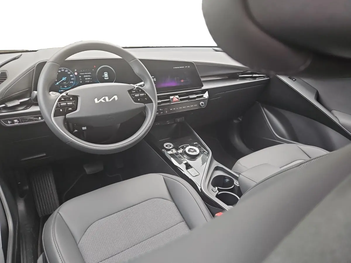 DynamicLine 64.8 kWh | Airco | Navi | Camera | LM Velgen | Cruise Control | DEMO |