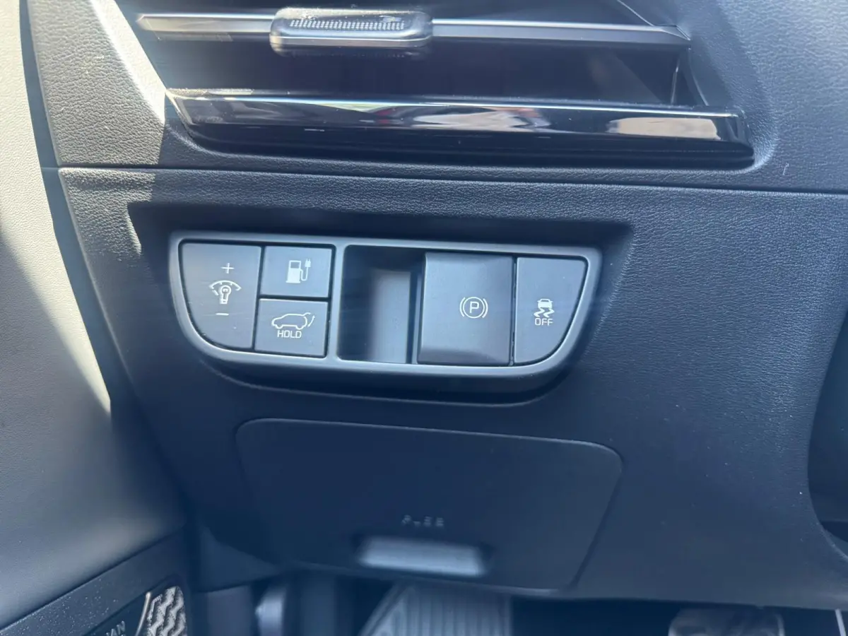 GT-Line 84 kWh | Enkele kleuren op voorraad bel voor info | € 4000,- Inruilpremie | 560km Actieradius