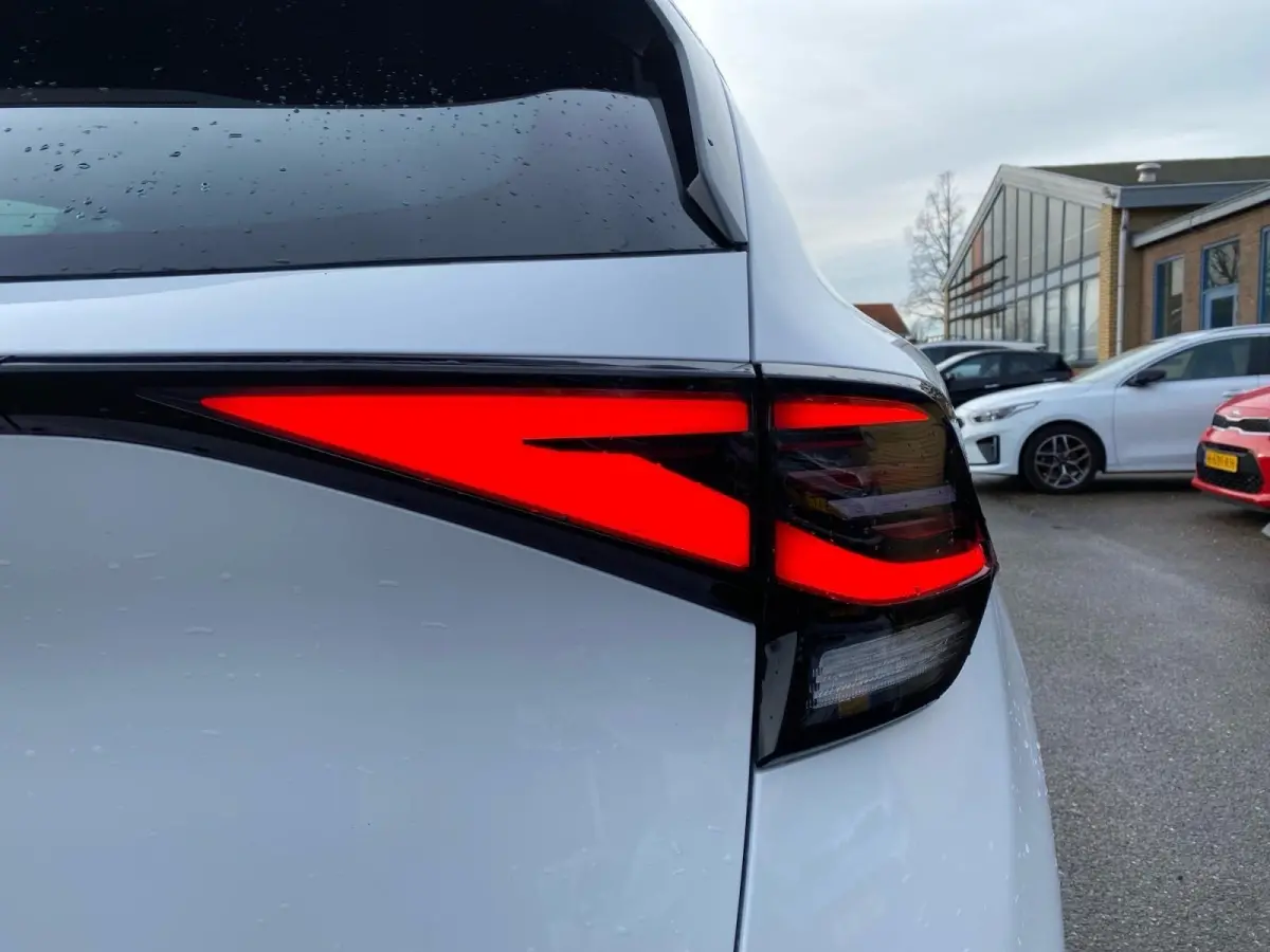 1.6 T-GDi Plug-in Hybrid AWD DynamicPlusLine | PHEV | 360 graden camera | Keyless | navigatie | Elektrische achterklep | Stoel-en stuurverwarming