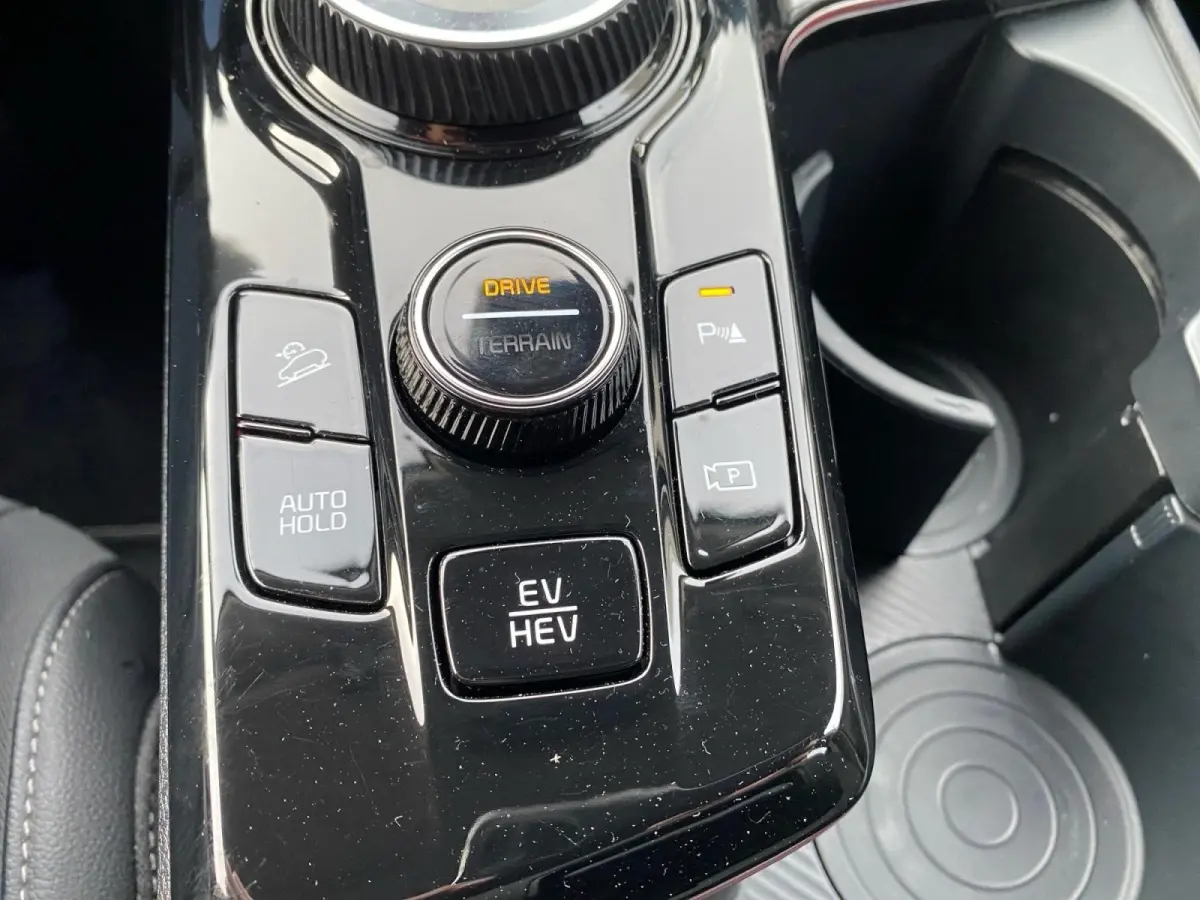 1.6 T-GDi Plug-in Hybrid AWD DynamicPlusLine | PHEV | 360 graden camera | Keyless | navigatie | Elektrische achterklep | Stoel-en stuurverwarming