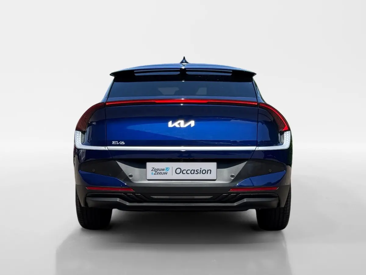 Light Edition 63 kWh | Stoelverwarming | Parkeer sensoren voor + achter | Cruise control | Navigatie | 428Km WLTP